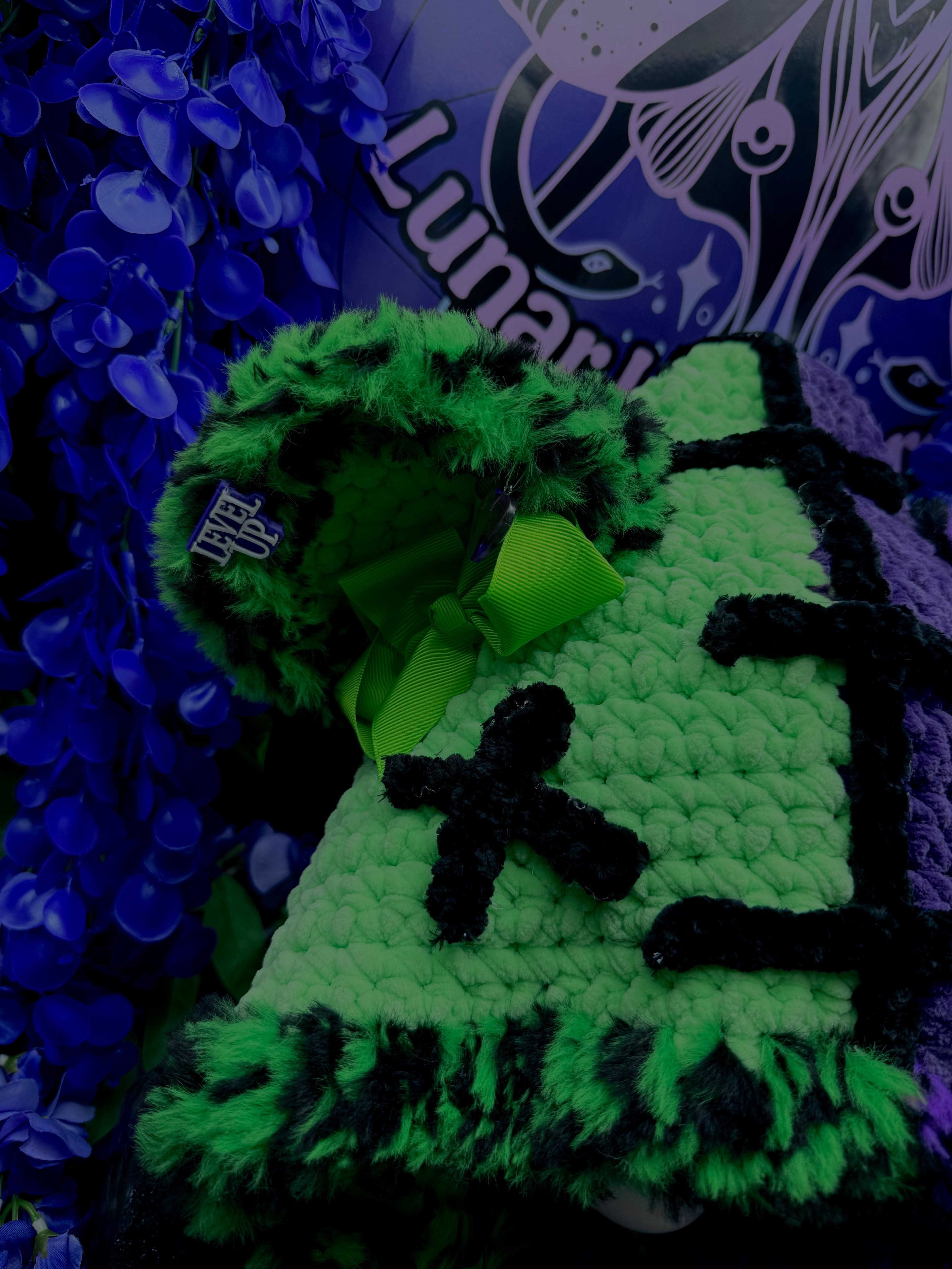 Level Up Adjustable Hood