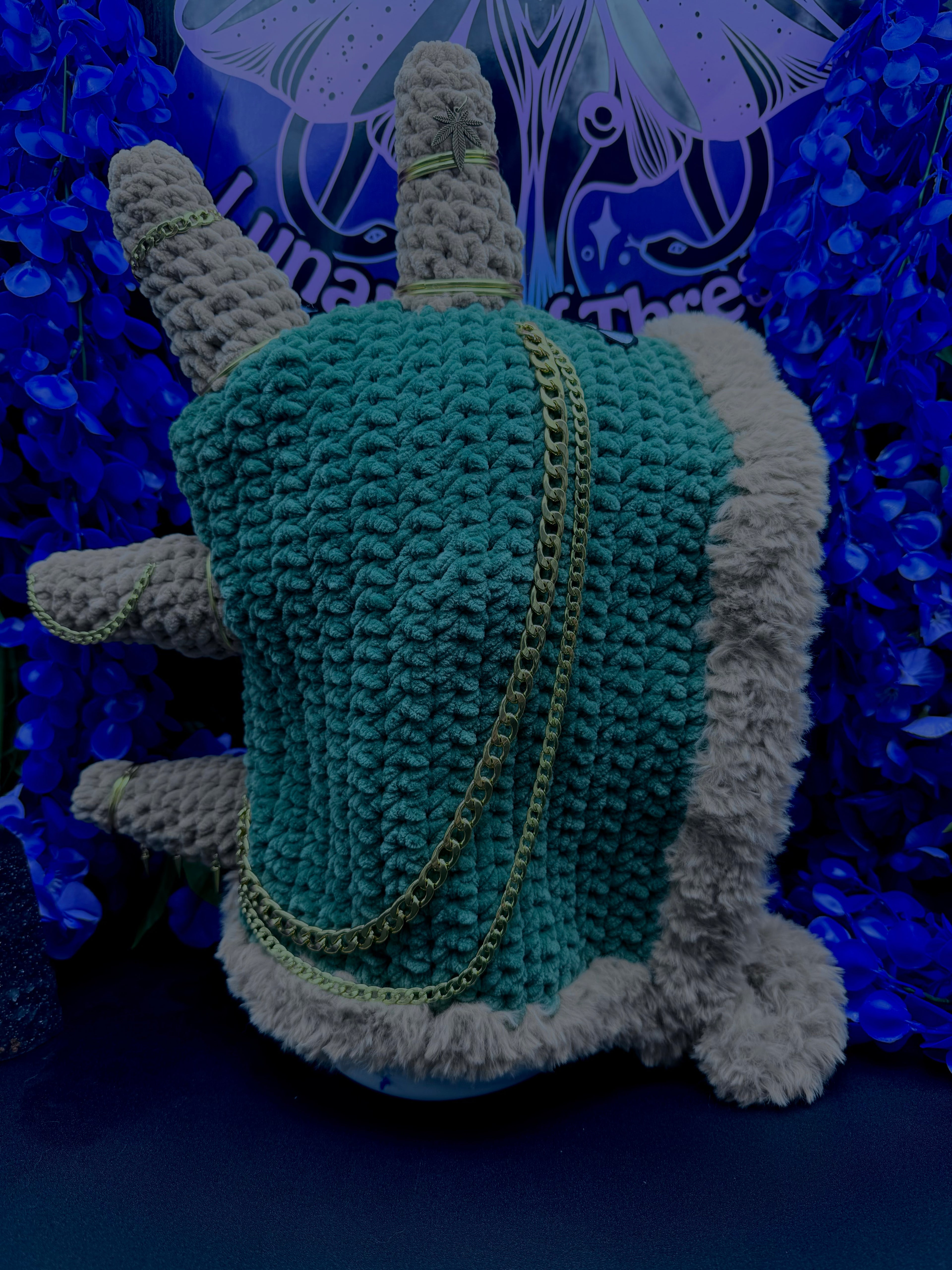 Dino Adjustable Hood