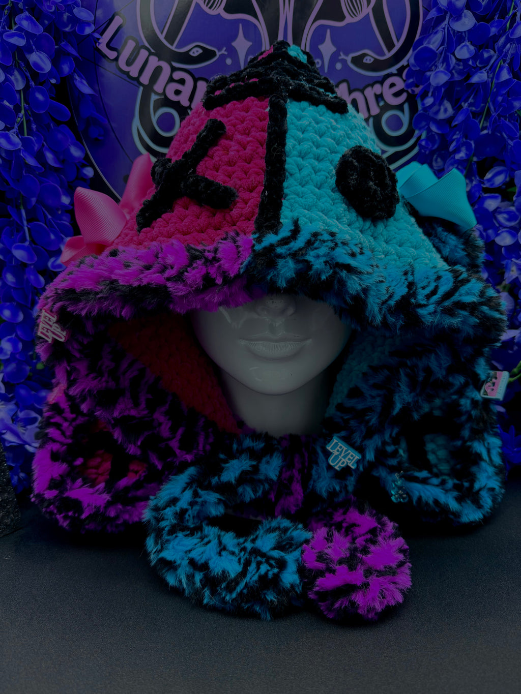 Level Up Adjustable Hood