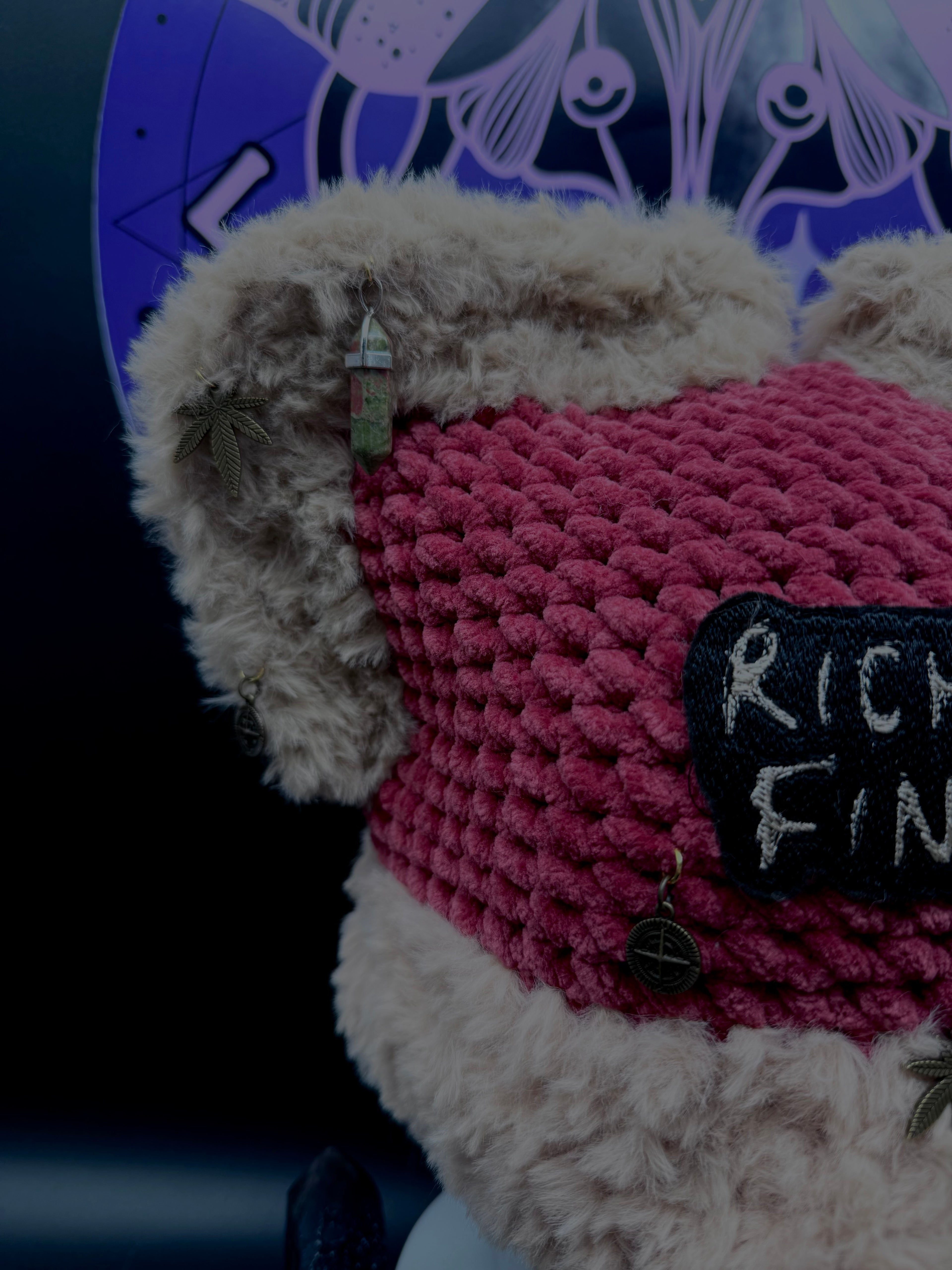 Richard Finger Cat Beanie