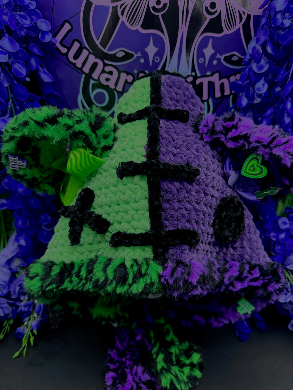 Level Up Adjustable Hood